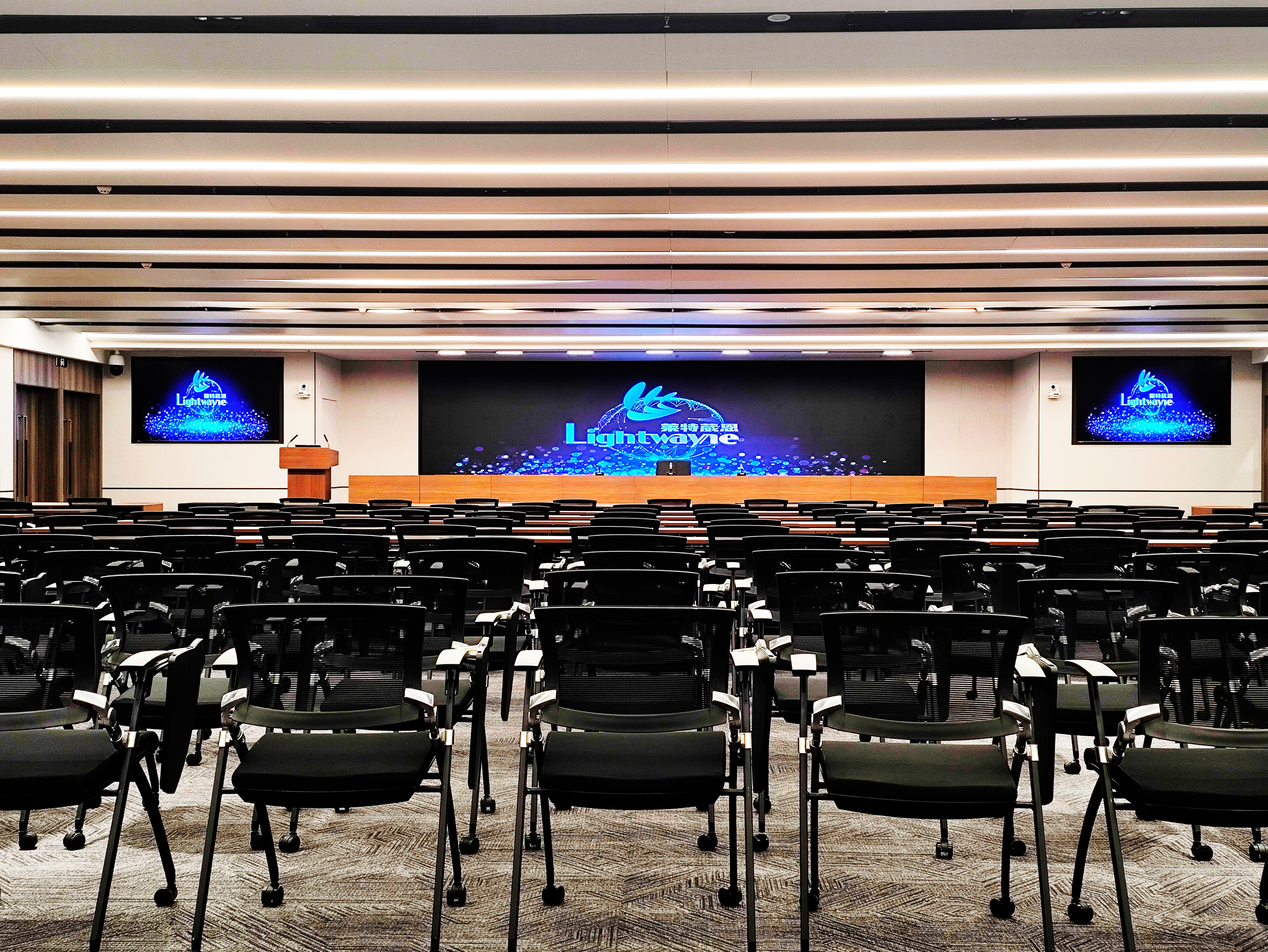 海南自贸港总部商务新地标，Lightwayne&Angekis 硬核技术护航音视频系统